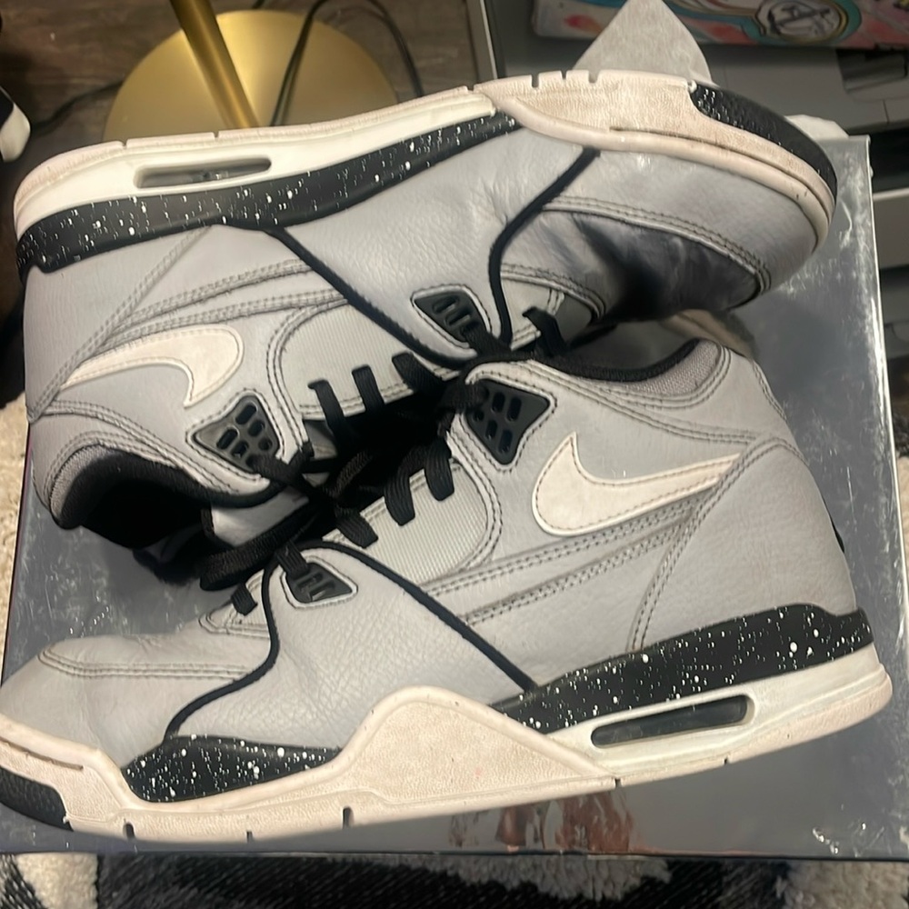 Nike Air Flight 89 Wolf